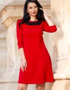 Chanttal Rochie de ocazie rosie evazata cu colier din margele negre