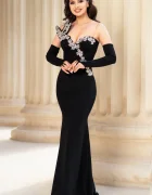 Chanttal Rochie de seara eleganta neagra Lorenza cu aplicatii pretioase argintii