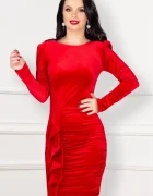 Chanttal Rochie rosie din catifea Kamelis cu volan elegant