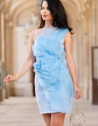 Chanttal Rochie scurta de ocazie bleu Rosalia cu floare maxi din organza