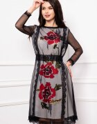 Effect Rochie de zi traditionala cu broderie si tulle