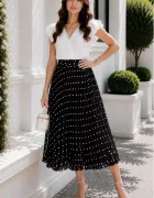 InPuff Basic Fusta midi in clos alba Sofiana cu pliseuri si buline negre