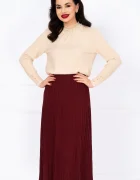 InPuff Basic Pulover dama crem din tricot cu perle la gat si mansete