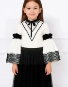 InPuff Elizabeth Roses - Camasa fetita de inspiratie traditionala cu maneci tip clopot si broderie neagra