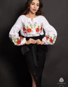 Lehel Ie traditionala din bumbac alb cu trandafiri rosii brodati pe maneci si bust