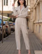 Pretty Girl Salopeta smart casual bej cu pantalon conic