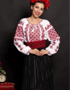 Traditional Brau rosu Matilda cu simbolul rombului