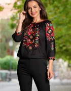 Traditional Ie a neagra din vascoza cu broderie viu colorata