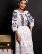 Traditional Ie dama alba din bumbac Adelina cu broderie albastra si simbolul rombului
