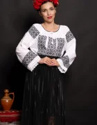 Traditional Ie dama alba din bumbac Mariana cu broderie neagra