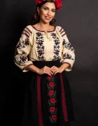 Traditional Ie dama crem Aurora cu narcise brodate