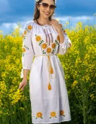 Traditional Rochie a alba Alessia din bumbac cu broderie florala