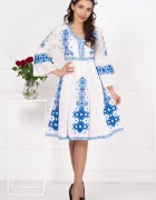 Traditional Rochie a in clos Angelica cu broderie albastra si simbolul crucii