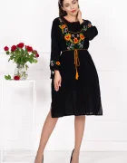 Traditional Rochie a neagra Dafina cu flori orange brodate