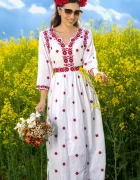 Traditional Rochie alba a Selenia din bumbac cu margarete brodate