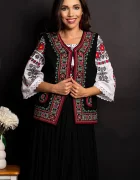 Traditional Vesta a neagra Ruxandra brodata cu motivul stelei