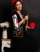 Traditional Vesta dama a neagra Georgeta cu maci brodati