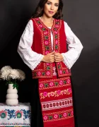 Traditional Vesta dama a Tiana rosie cu broderie florala