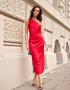 Roco Fashion Rochie eleganta lunga din satin rosie mulata cu un umar gol Lamia
