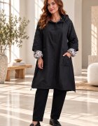 Fly Jacheta eleganta din fas cu croi A-line gluga si detalii matlasate neagra