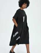 LES MIOS Rochie neagra A - line cu detalii albe si buzunar pe piept