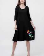 Pierino Rochie clos taiata in talie cu buzunare ascunse din bumbac negru cu imprimeu floare stilizata
