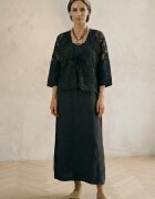 Rosa 99 Compleu rochie lunga din in cu blazer dantelat si croi lejer boem elegant neagra