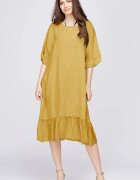 Rosa 99 Rochie midi din in galbena cu volane din matase si funda pe spate
