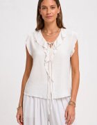 Shopika Bluza din vascoza cu volane si decolteu in V alba