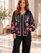 Shopika Bluza eleganta din matase si vascoza cu imprimeu floral pe fond negru croi lejer si maneci ample