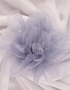 Shopika Brosa floare din organza creponata cu diametru de 20 cm cu clips pentru par gri deschis