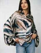 Shopika Camasa din satin oversize cu maneci bufante si imprimeu linii fluide bej