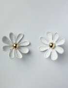 Shopika Cercei in forma de floare cu multe petale alb mat