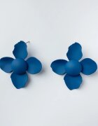 Shopika Cercei in forma de floare cu patru petale albastru mat