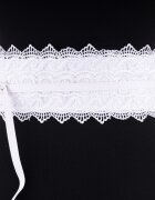 Shopika Curea lata de 8 cm petrecuta cu aplicatie din broderie textila alba