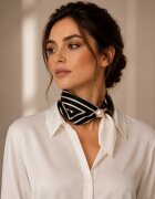 Shopika Esarfa colier satinata cu perla decorativa si inchidere magnetica imprimeu geometric alb pe fond ne
