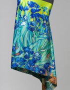 Shopika Esarfa cu doua fete din matase imprimata cu model inspirat dupa Irisi - de Van Gogh