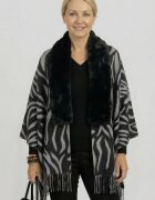 Shopika Eșarfă eleganta cu blăniță ecologică pe centru și franjuri decorativi imprimeu negru si gri