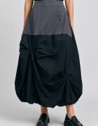 Shopika Fusta lunga gogosar din bumbac cu fronseuri decorative si talie contrastanta negru