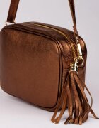 Shopika Geanta crossbody metalizat din piele naturala cu ciucure din piele cupru