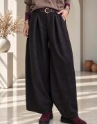 Shopika Pantaloni eleganti cu croi balon pliuri ample si textura pufoasa maro