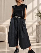 Shopika Pantaloni palazzo asimetrici cu panou suprapus in dungi si croi amplu negri