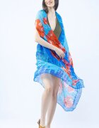 Shopika Pareo plaja din material plisat matasos si usor in nuante exotice de albastru si corai