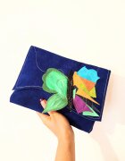 Shopika Plic albastru electric handmade din piele naturala intoarsa cu fluture multicolor