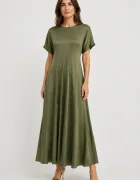 Shopika Rochie lunga din satin cu matase si vascoza croi amplu si design fluid kaki