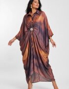Shopika Rochie maxi tip caftan cu imprimeu abstract maro drapaj si brosa detasabila -