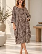 Shopika Rochie midi casual alb cu maron cald cu imprimeu artistic abstract si croi lejer