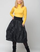 Shopika Romania Fusta neagra midi tip lalea din tafta cu memorie