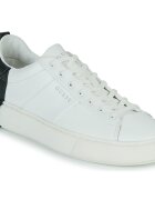 Guess Pantofi NEW VICE