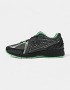 New Balance Pantofi 1906R Dark Silver Metallic Lab Green